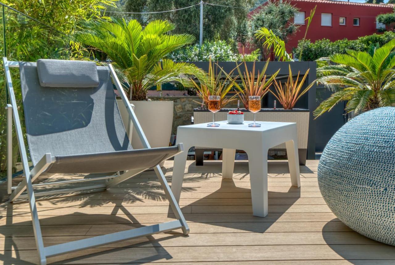 Deluxe Villa Graziella 200 M From The Beach إز المظهر الخارجي الصورة